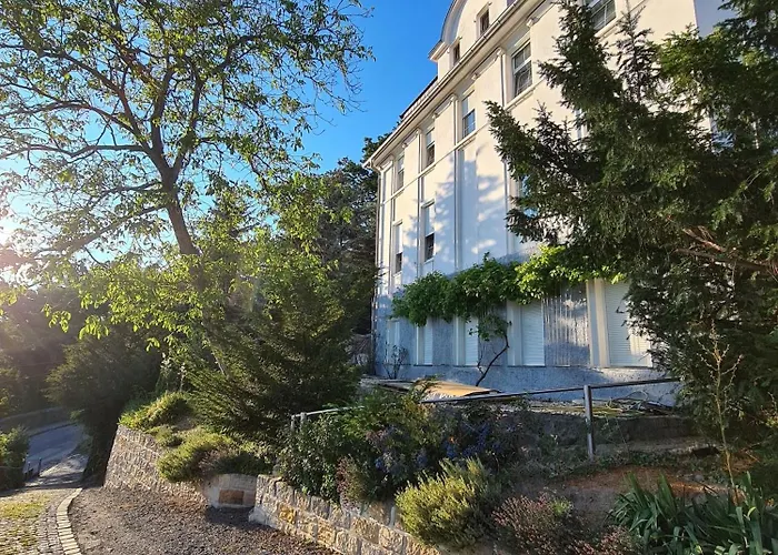 Apartment Ferienwohung In Am Elbhang Dresden